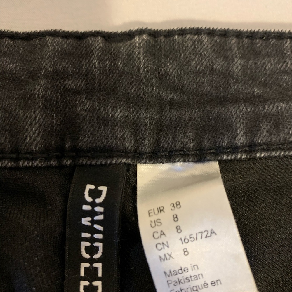 Black high rise jeans